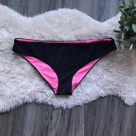 PINK Victoria's Secret Other - Black VS bottoms!